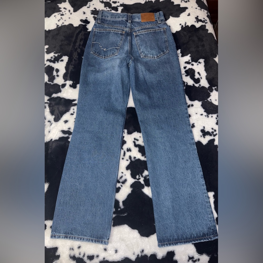 High Rise Bootcut Jeans - Picture 3 of 8